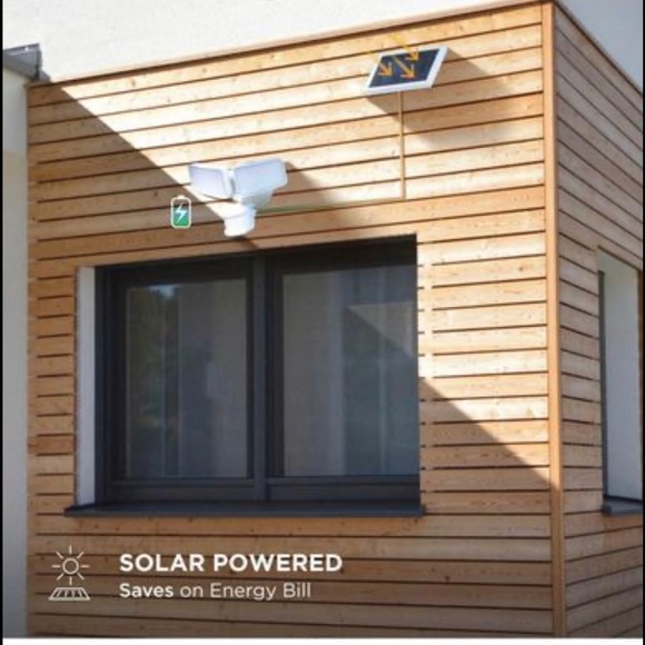 NWT Linkable Twin Head SMD LED Outdoor Solar Flood Light, 1500 Lumens, 5000K - Picture 4 of 4